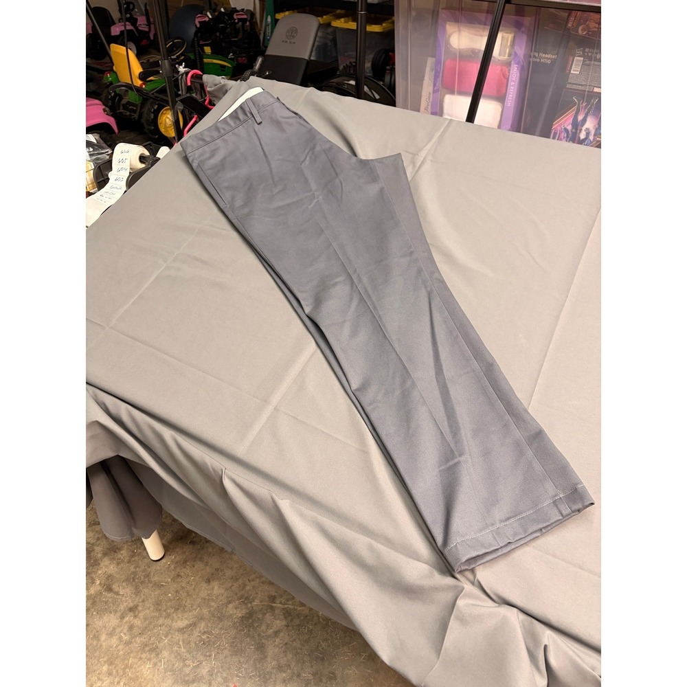 Lands End Mens Gray Dress Pants Flat Front Straight Leg Twill Trousers 42x31.5 - Picture 7 of 12